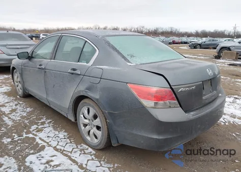 2008 Honda Accord 2.4 Lx z USA, uszkodzony, nr VIN 1HGCP26348A090167